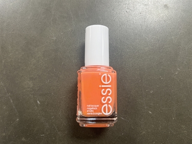 Essie Neglelak - Don\'t Kid Yourself 816