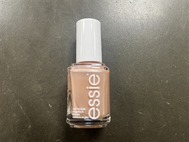 Essie Neglelak - Tea & Crumpets 12